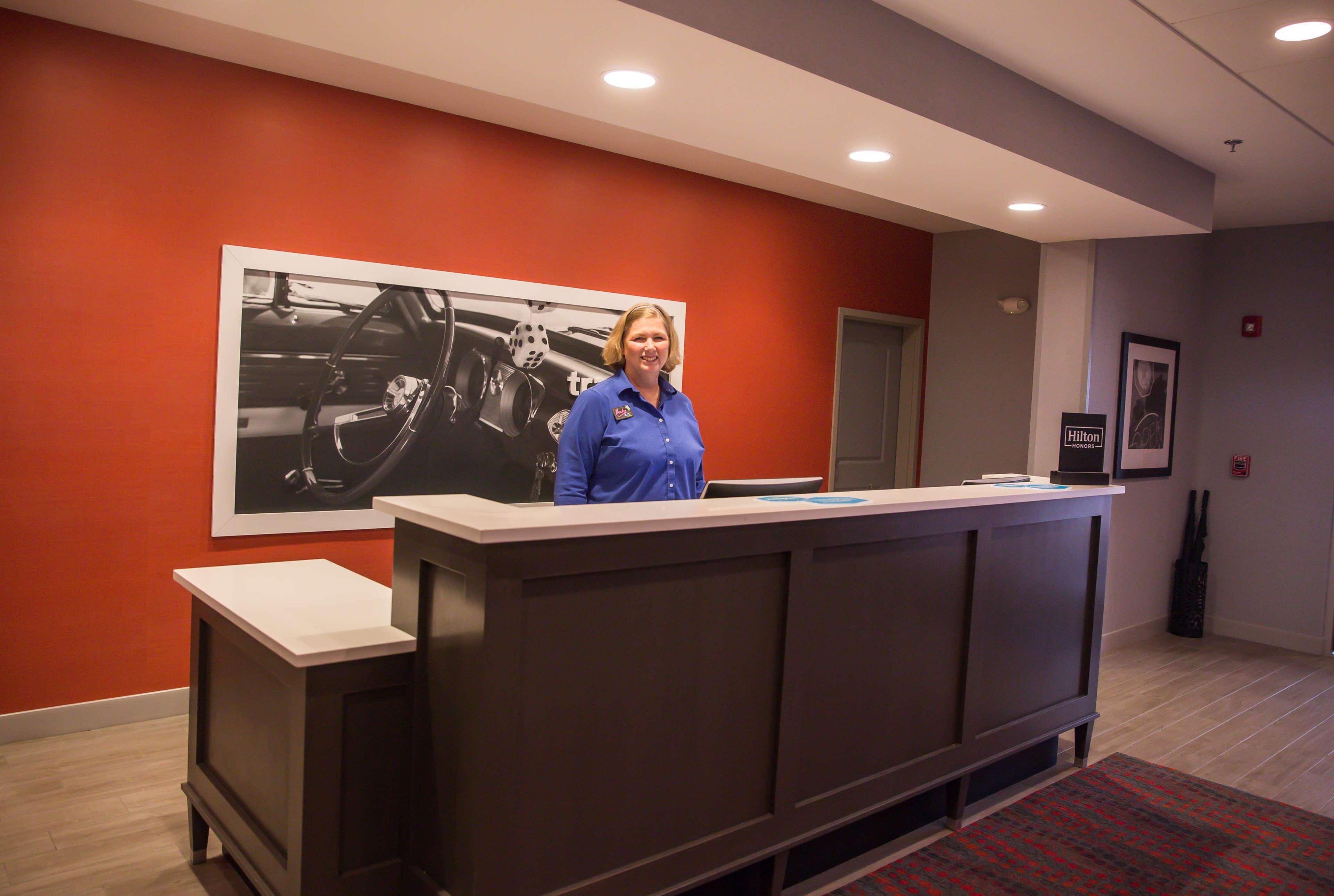 Hampton Inn-Pontiac Exterior photo